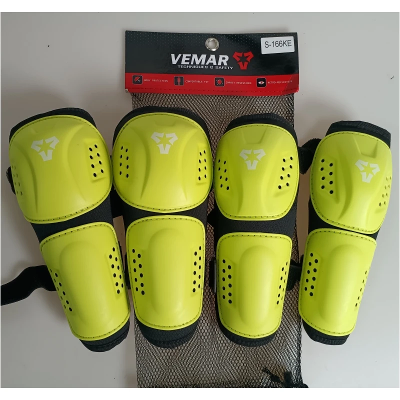 Set di Protezioni per Ginocchi - Motorcycle Gear For Kids recensione e prezzo