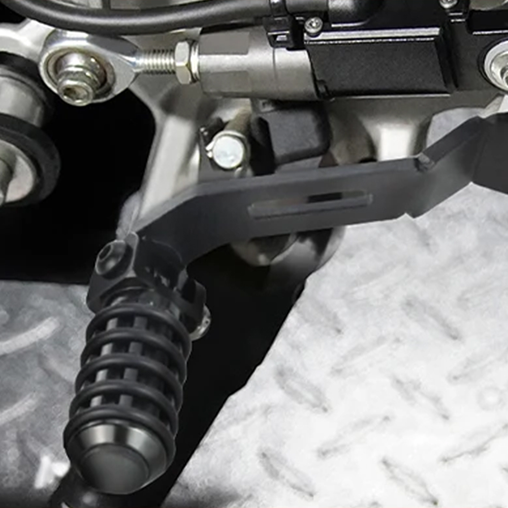 GSX8S GSX 8S Nuova Moto Pieghe - Motorcycle Gear Pedal recensione e prezzo